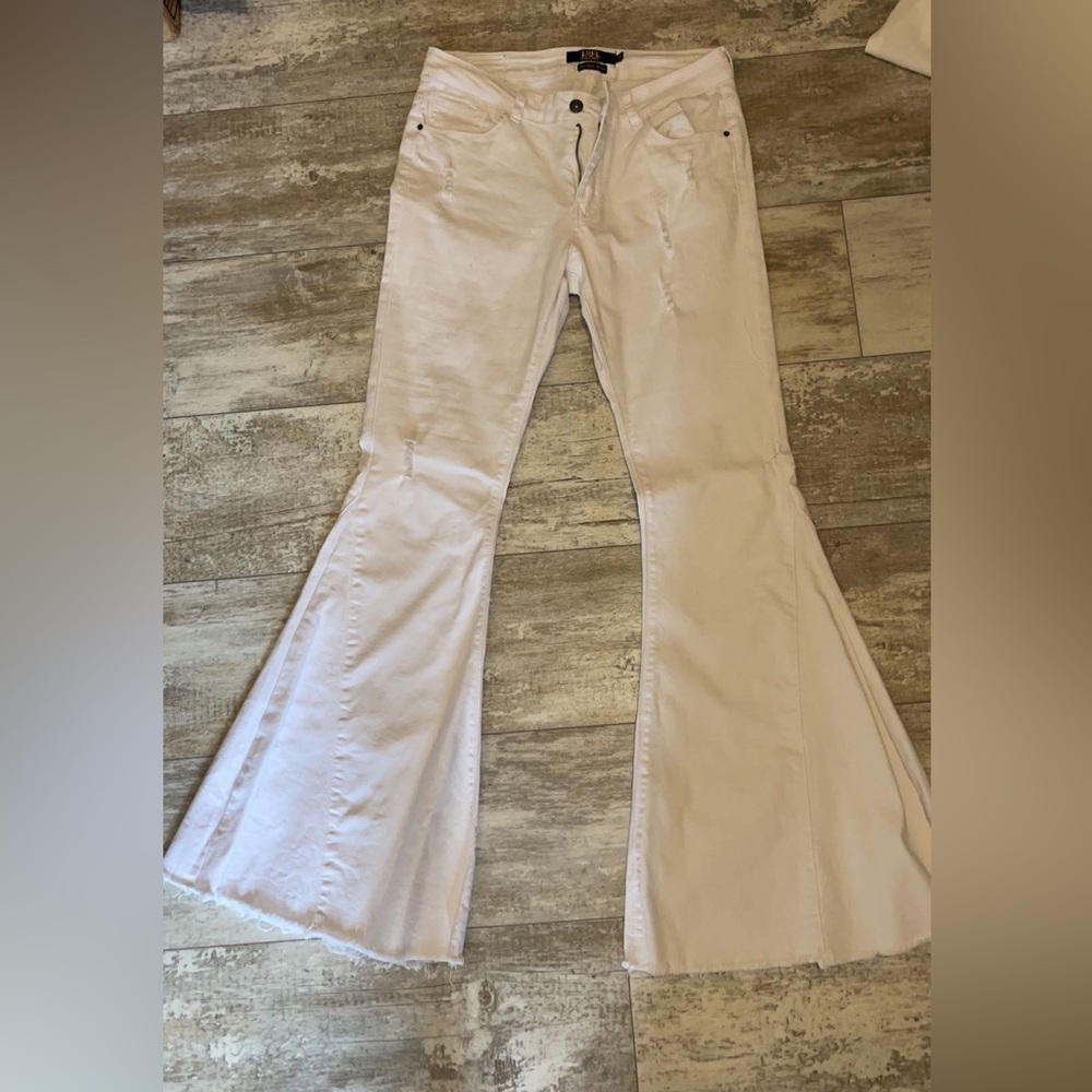 L&B High Rise Size 10 white bell bottoms